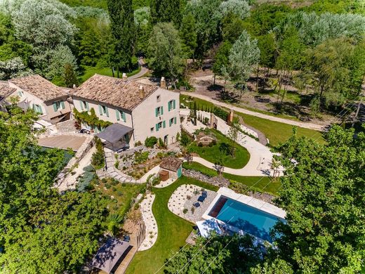 Villa in Chantemerle-lès-Grignan, Drôme