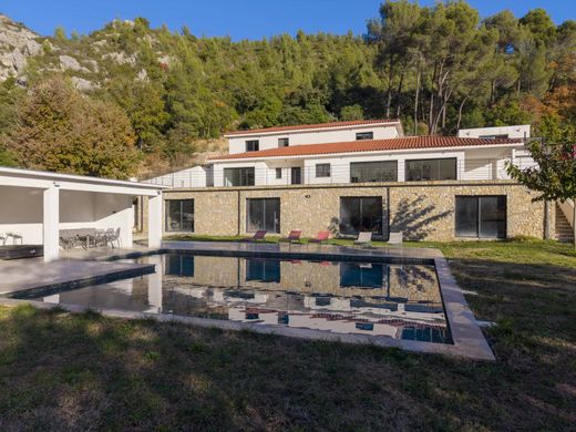 Villa in Gémenos, Bouches-du-Rhône