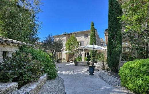 Villa a Uzès, Gard