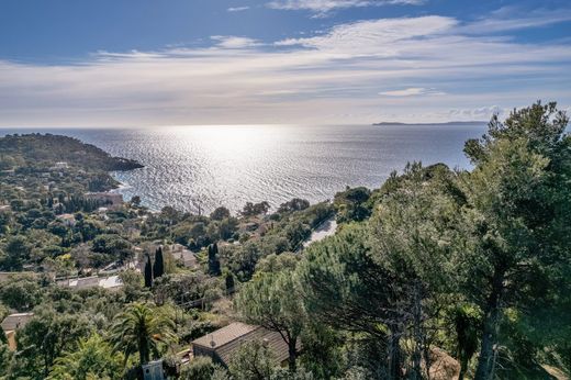 Villa in Rayol-Canadel-sur-Mer, Var