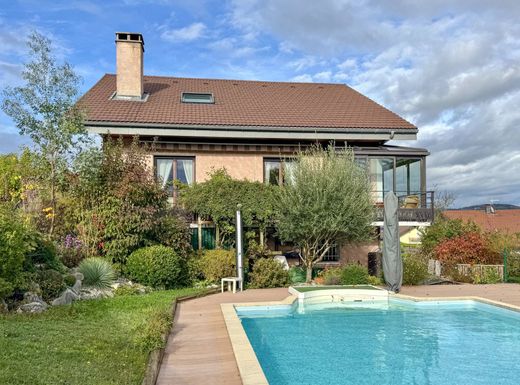 Villa in Poisy, Haute-Savoie