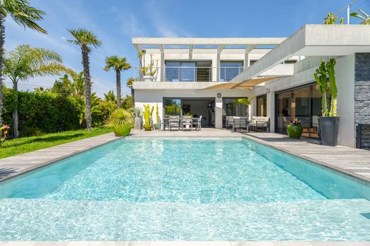 Villa in Sanary-sur-Mer, Var