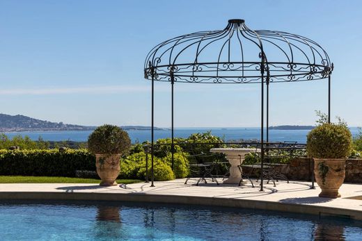 Villa in Mandelieu-la-Napoule, Alpes-Maritimes