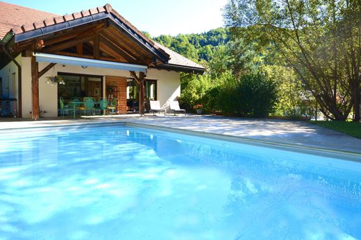 Chalet in Les Clefs, Haute-Savoie