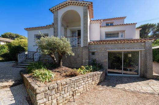 빌라 / Sanary-sur-Mer, Var