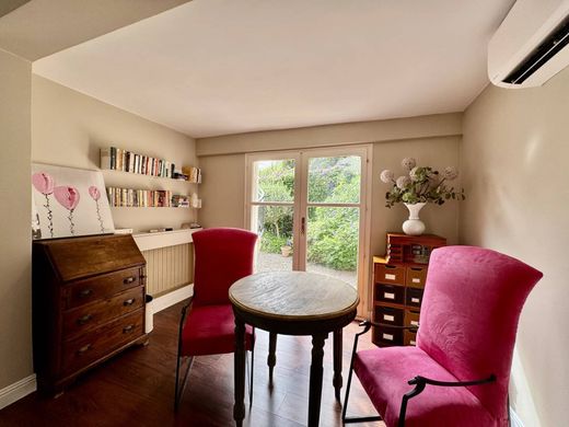 Villa in Juan-les-Pins, Alpes-Maritimes