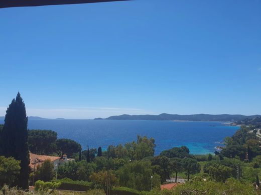 Villa à Le Lavandou, Var