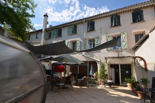 Villa à Saint-Cannat, Bouches-du-Rhône