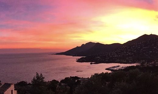 ﻓﻴﻼ ﻓﻲ Théoule-sur-Mer, Alpes-Maritimes