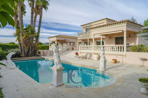 Villa in Sanary-sur-Mer, Var