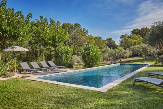 Villa in Rognes, Bouches-du-Rhône