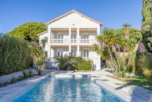 Villa in Sanary-sur-Mer, Var