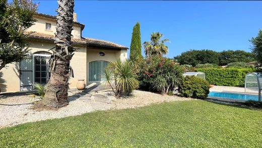 Κάστρο σε Uzès, Gard