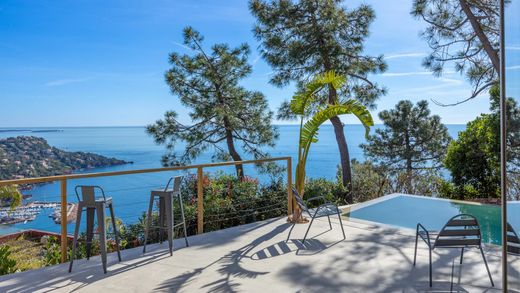 Villa en Théoule-sur-Mer, Alpes Marítimos