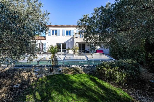 Villa in Uzès, Gard