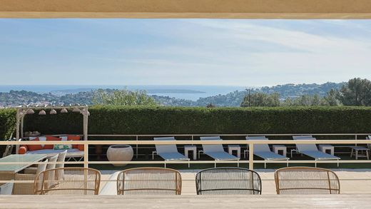 Villa in Golfe-Juan, Alpes-Maritimes