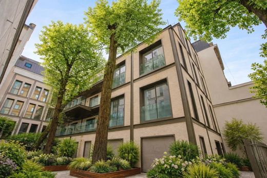 Apartment / Etagenwohnung in Monceau, Courcelles, Ternes, Paris