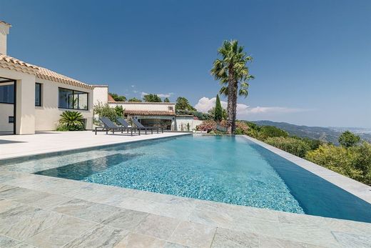Villa in Les Adrets-de-l'Estérel, Var