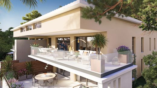 Apartment in Sanary-sur-Mer, Var