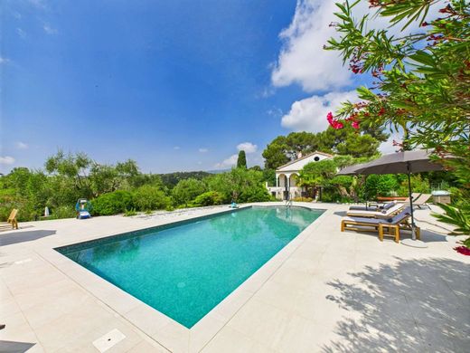 Villa a Roquefort-les-Pins, Alpi Marittime