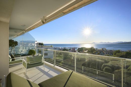 Apartment / Etagenwohnung in Cap d'Antibes, Alpes-Maritimes
