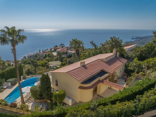 Villa in Théoule-sur-Mer, Alpes-Maritimes