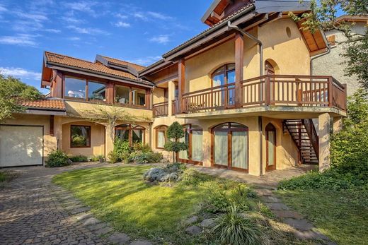 Villa in Annecy, Haute-Savoie