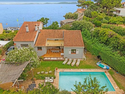 Βίλα σε Carqueiranne, Var