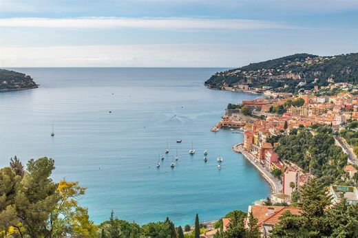 Apartment / Etagenwohnung in Villefranche-sur-Mer, Alpes-Maritimes