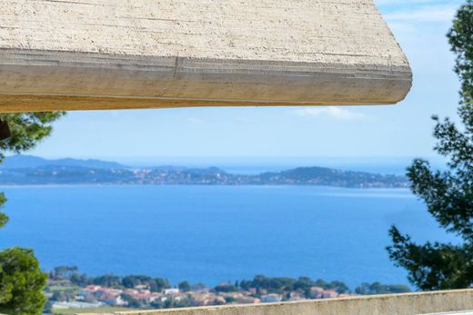 Βίλα σε Carqueiranne, Var