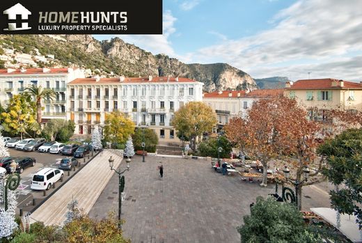 Beaulieu-sur-Mer, Alpes-Maritimesのアパートメント