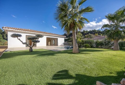 빌라 / Sanary-sur-Mer, Var