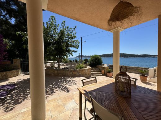 Villa in La Seyne-sur-Mer, Var