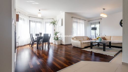 Maison de luxe à Michałowice, Powiat krakowski