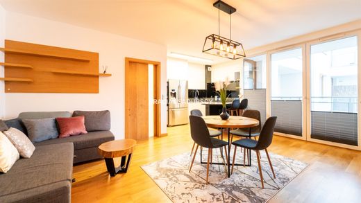 Apartment / Etagenwohnung in Krakau, Kraków