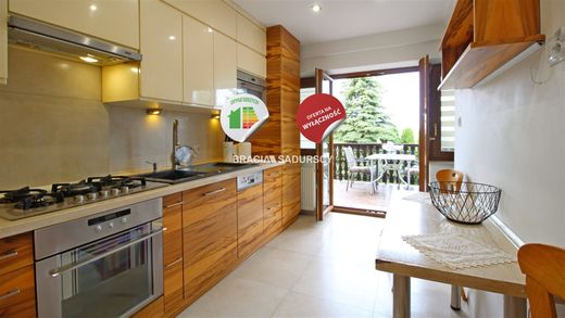 منزل ﻓﻲ Kalwaria Zebrzydowska, Powiat wadowicki