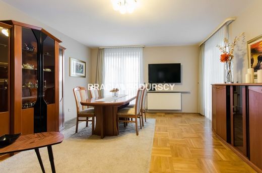 Kraków, Lesser Poland Voivodeshipのアパートメント