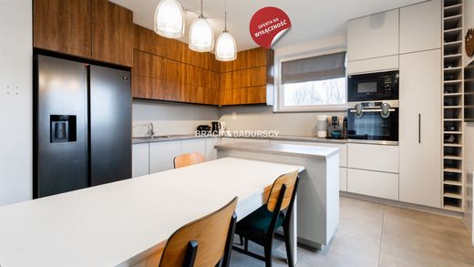 豪宅  Myślenice, Powiat myślenicki