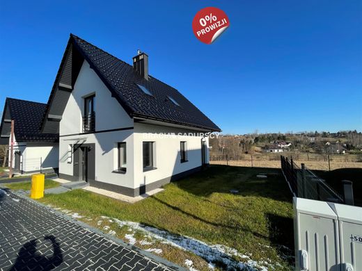 Casa di lusso a Wieliczka, Powiat wielicki