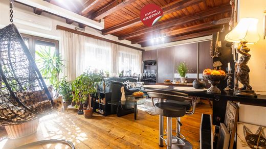 Pcim, Powiat myślenickiの高級住宅