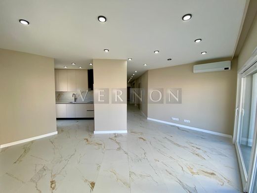 Apartment / Etagenwohnung in Armação de Pêra, Silves