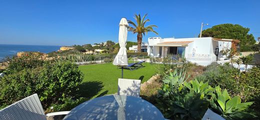 Semidetached House in Lagoa e Carvoeiro, Lagoa