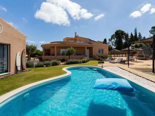 Casa en Albufeira e Olhos de Água, Algarve
