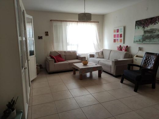 Apartamento - Kfar Saba, Central District