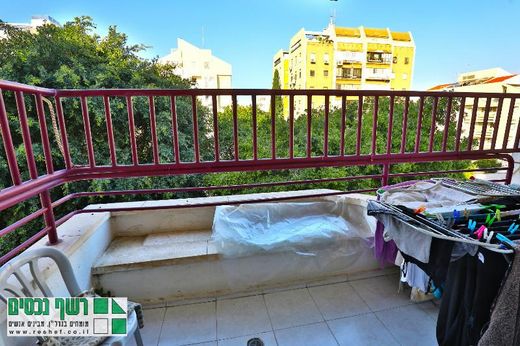 Kfar Saba, Central Districtのアパートメント