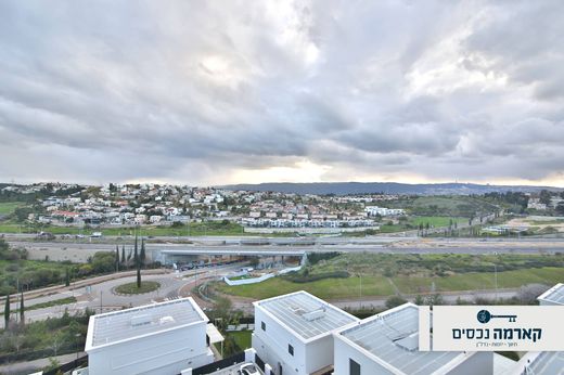 Penthouse in Qiryat Ata, Haifa