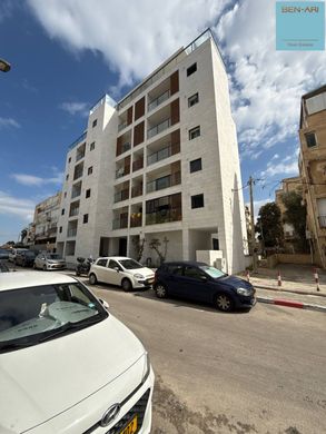 ‏דירה ב  בת ים, תל אביב