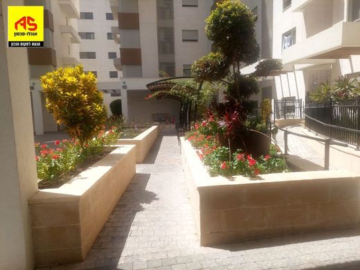 Apartment in Raanana, Central District