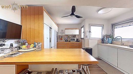 Penthouse in Aschdod, Southern District