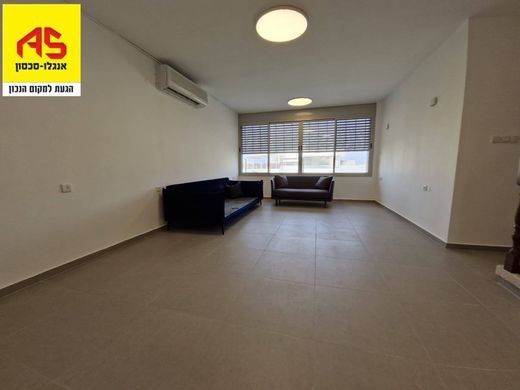 Herzliya, Tel Aviv Districtのデュプレックス